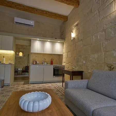 Magic In The Heart Of Old Gozo アパート *