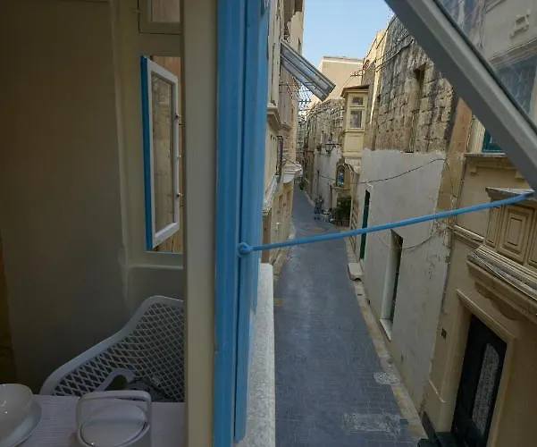 Magic In The Heart Of Old Gozo Daire Victoria